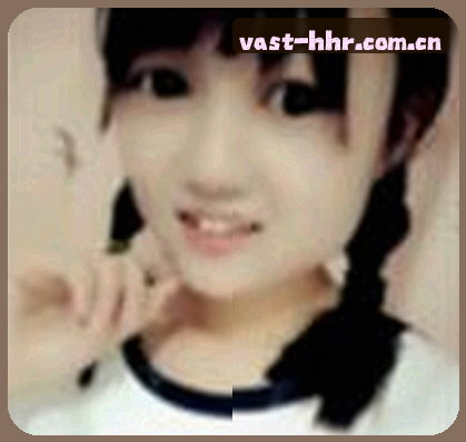 李萌